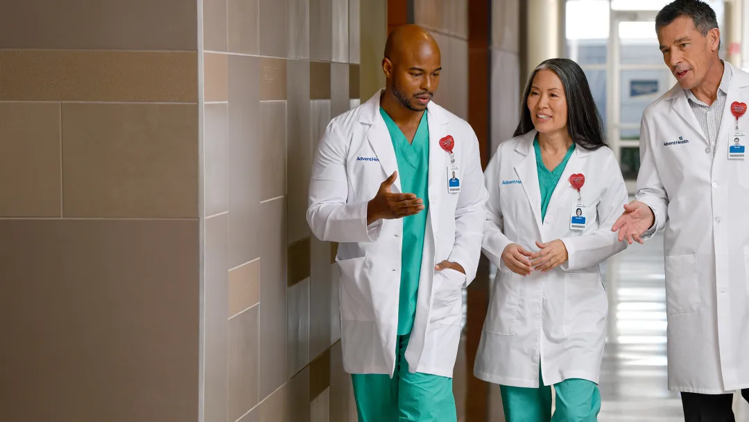 doctors talking in hallway