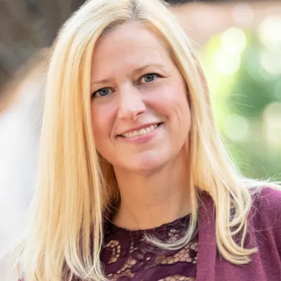 Carrie Baird Headshot