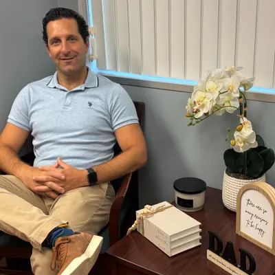 Dr. Matthew Wideroff