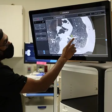 Dr. Raj Karunakara demonstrates MONARCH at AdventHealth Ocala 