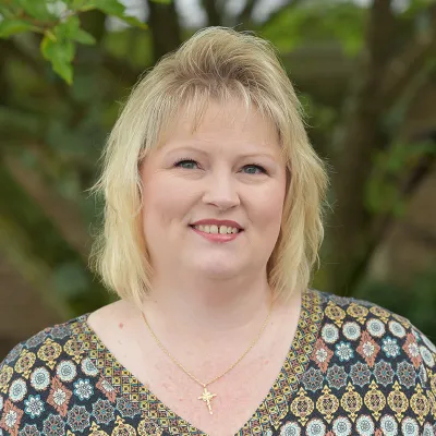 Photo of Stephanie Meissner.