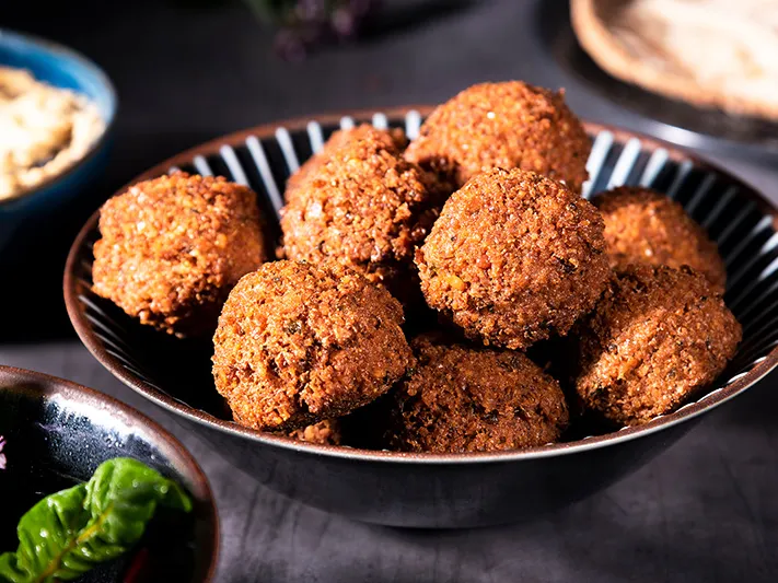 Homemade Garlicky Falafel