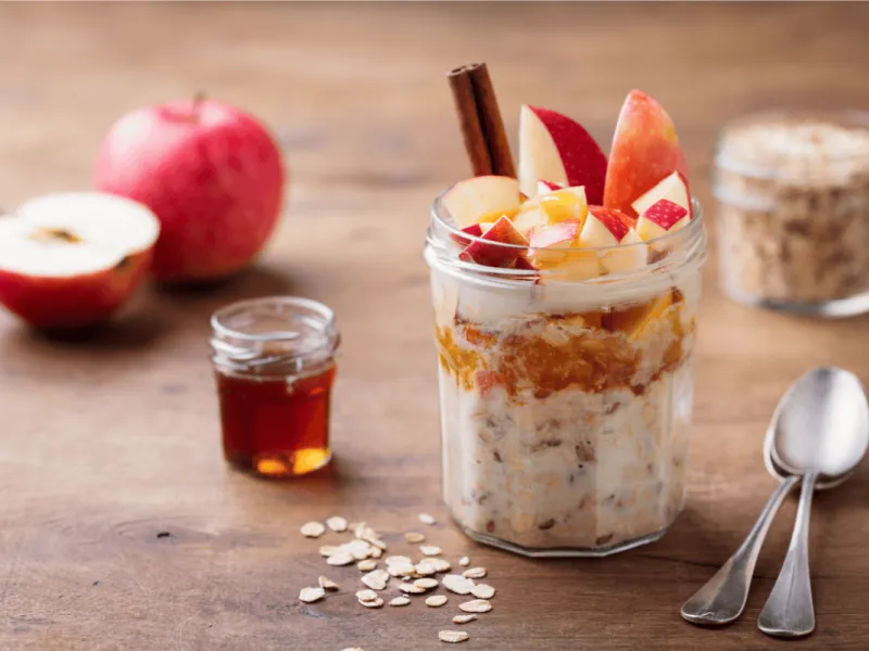 whi-apple-pie-overnight-oats-recipe-1200x800