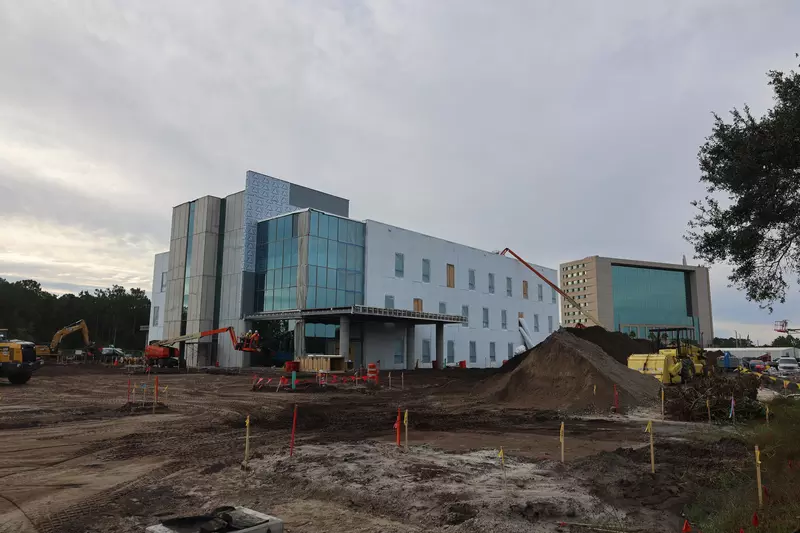 Construction milestone for the Surgery Center at AdventHealth Daytona Beach