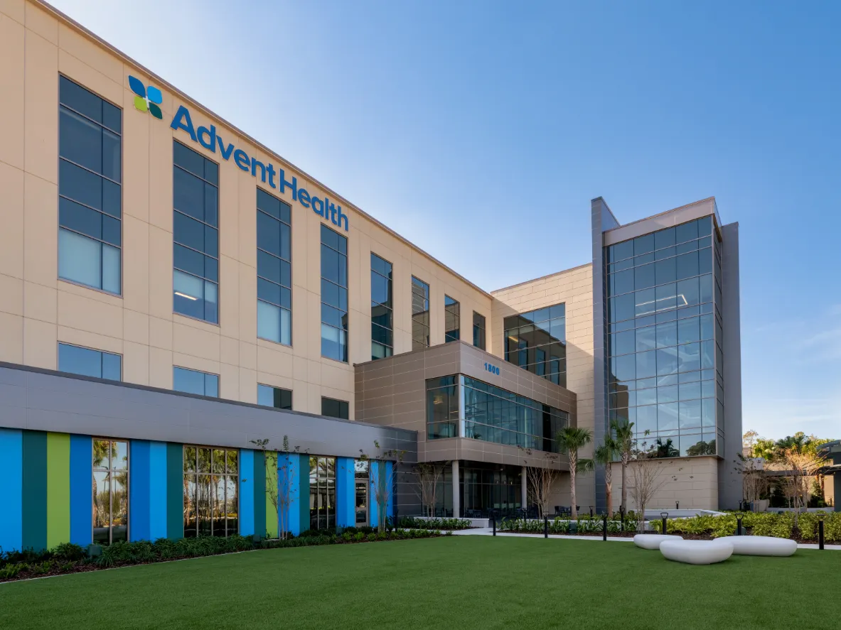 Exterior of AdventHealth Minneola.