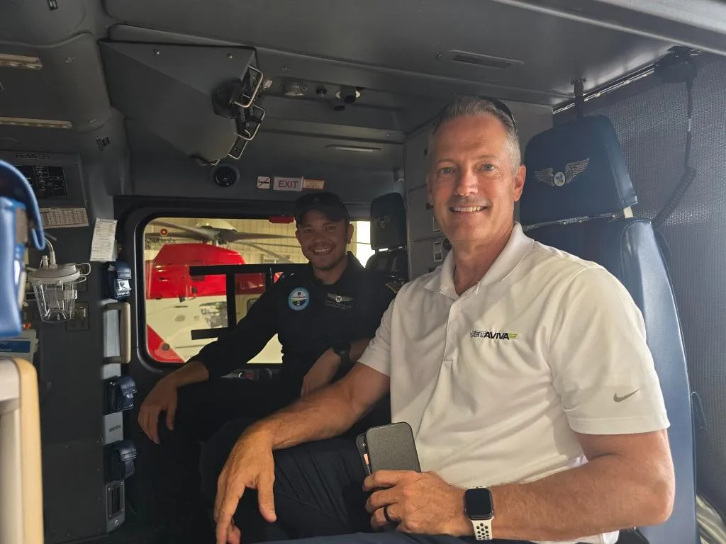 David Hayes reunited with the Flight 1 team 