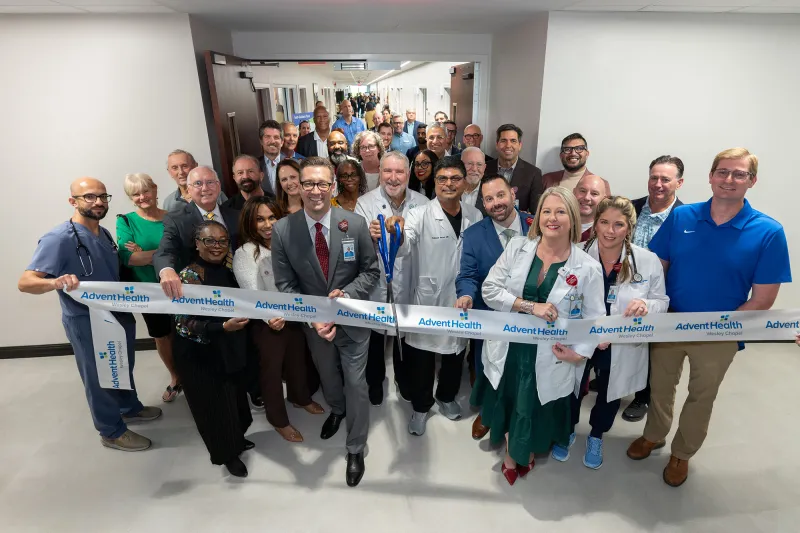 AdventHealth Wesley Chapel hospital expansion, group of people who attended the ribbon cutting.